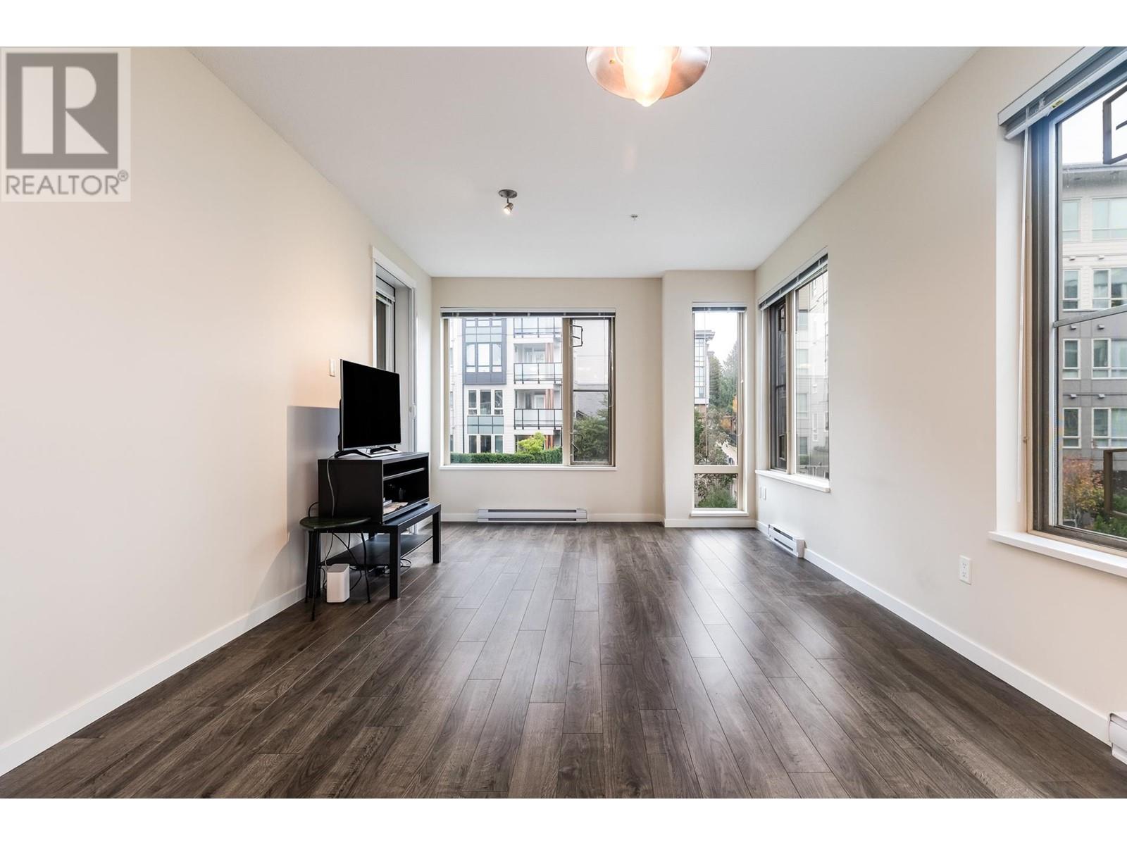 311 2665 Mountain Highway, North Vancouver, British Columbia  V7J 0A8 - Photo 5 - R2826275