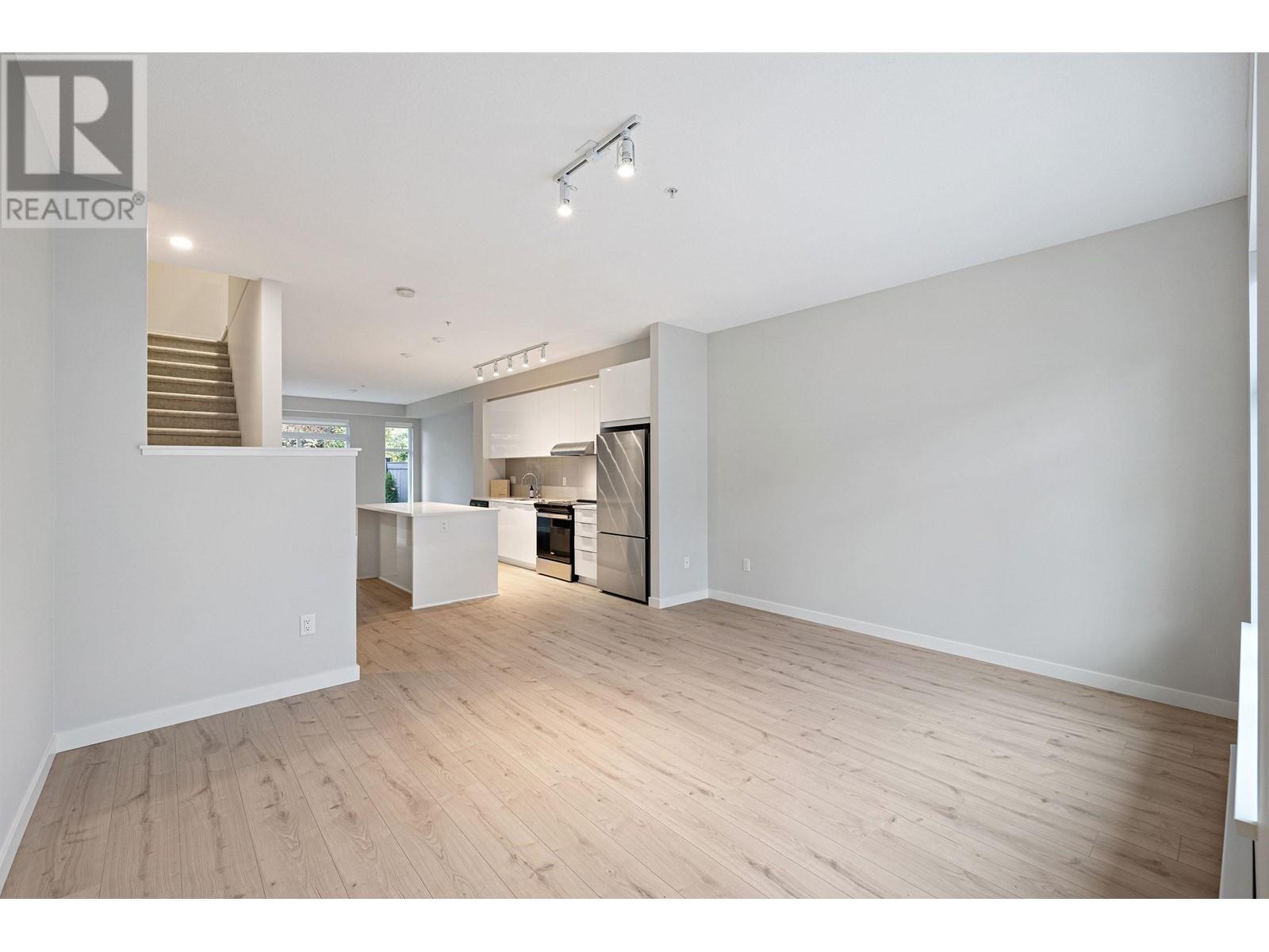 1069 11280 Pazarena Place, Maple Ridge, British Columbia  V2X 9H8 - Photo 19 - R2826585