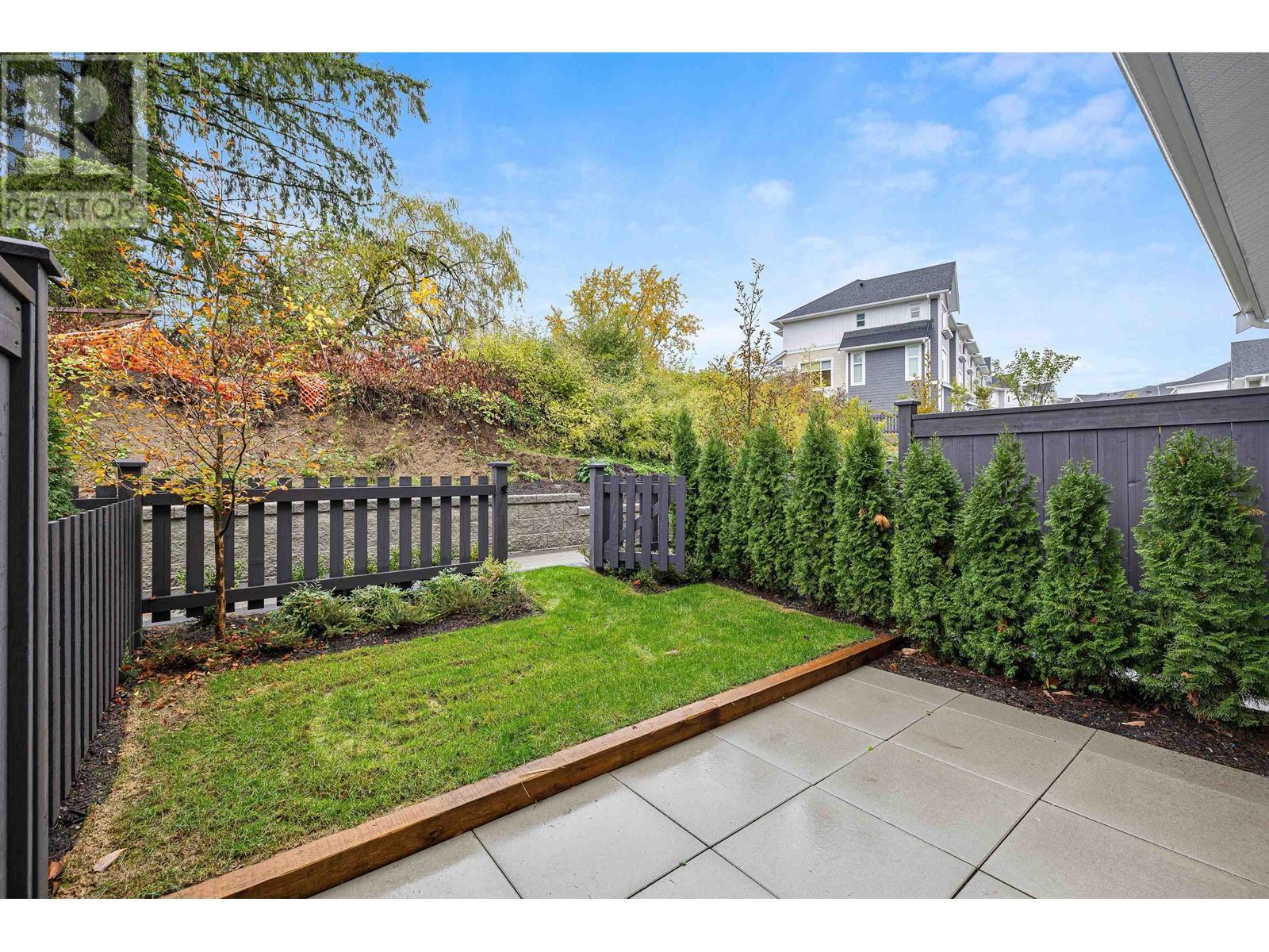 1069 11280 Pazarena Place, Maple Ridge, British Columbia  V2X 9H8 - Photo 7 - R2826585