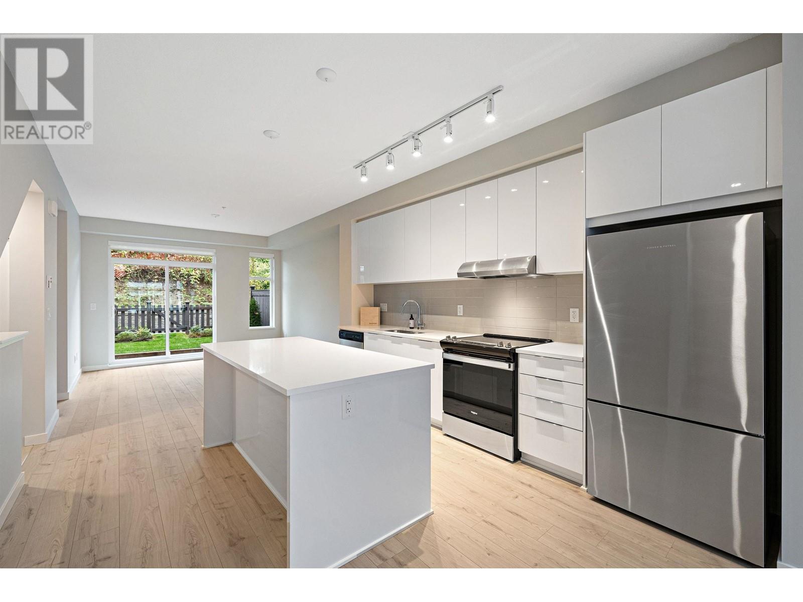 1069 11280 Pazarena Place, Maple Ridge, British Columbia  V2X 9H8 - Photo 14 - R2826585