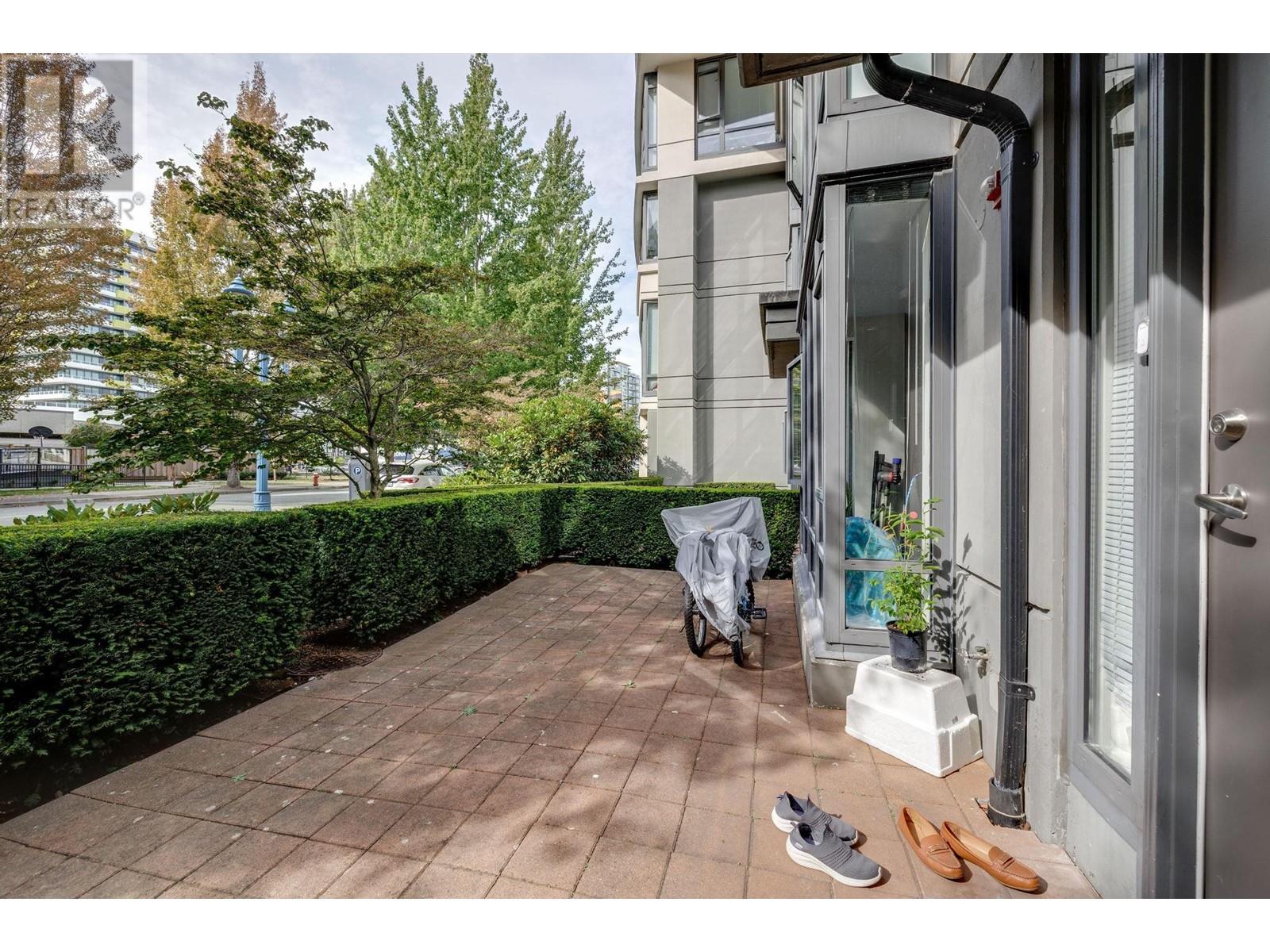 6 6888 Alderbridge Way, Richmond, British Columbia  V6X 0A7 - Photo 2 - R2826606