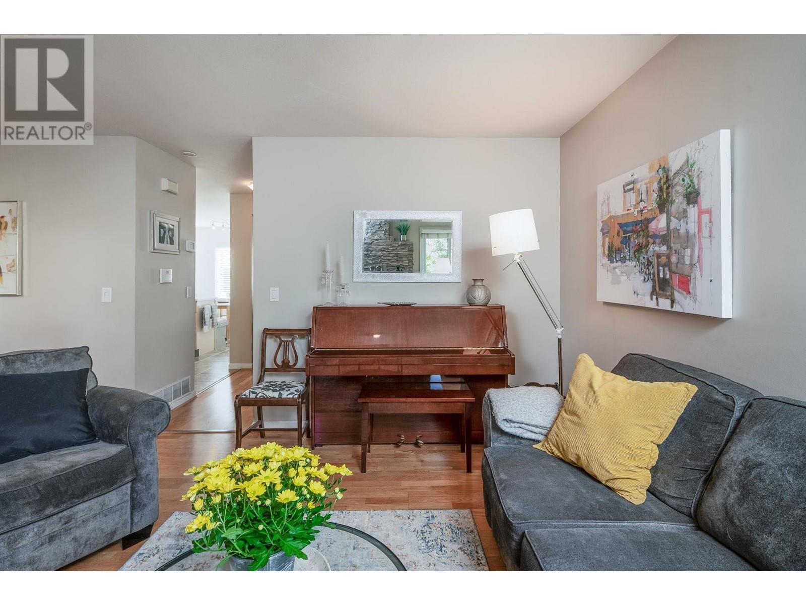 1548 Bowser Avenue, North Vancouver, British Columbia  V7P 2Y3 - Photo 16 - R2826608
