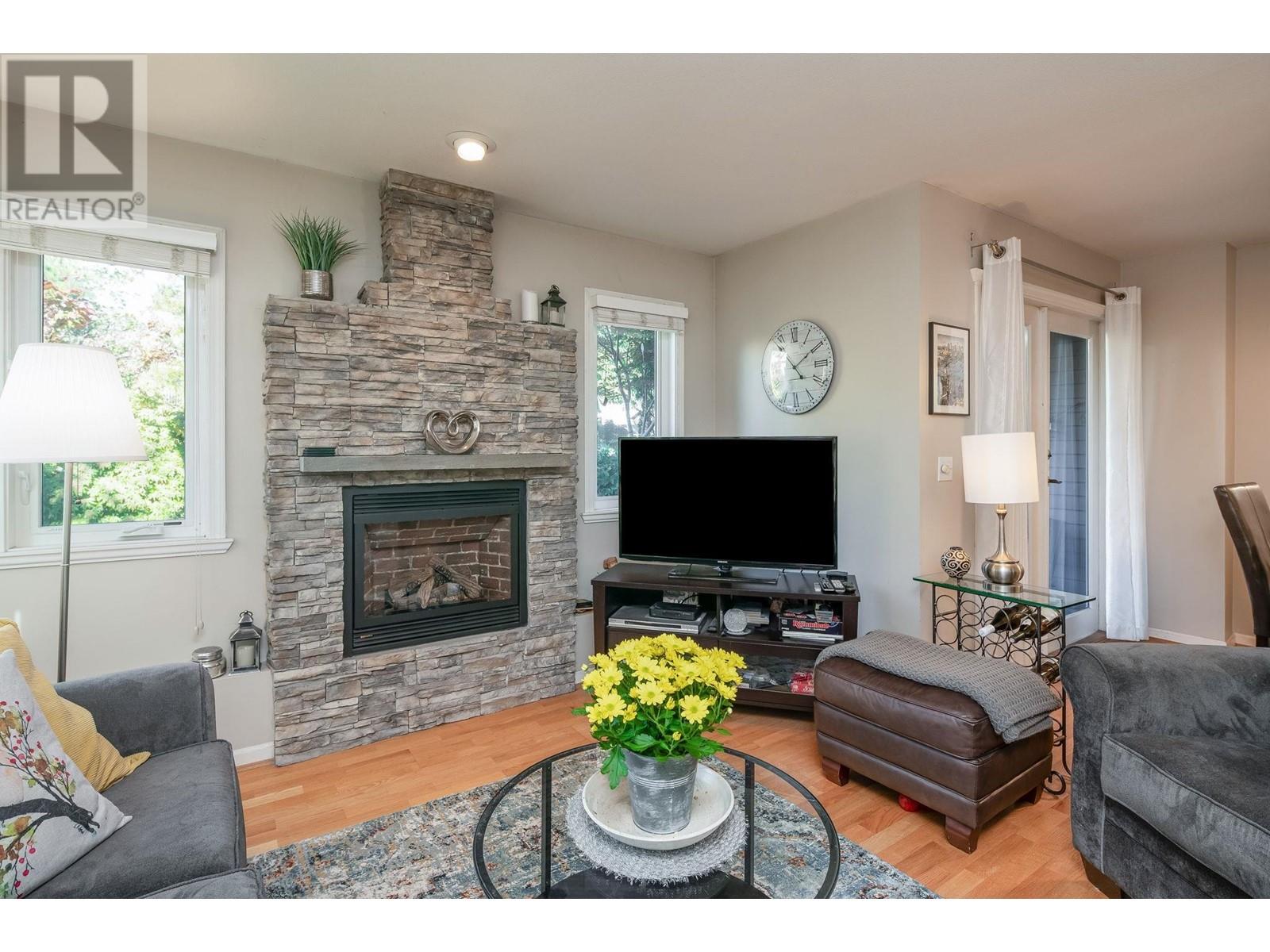 1548 Bowser Avenue, North Vancouver, British Columbia  V7P 2Y3 - Photo 17 - R2826608