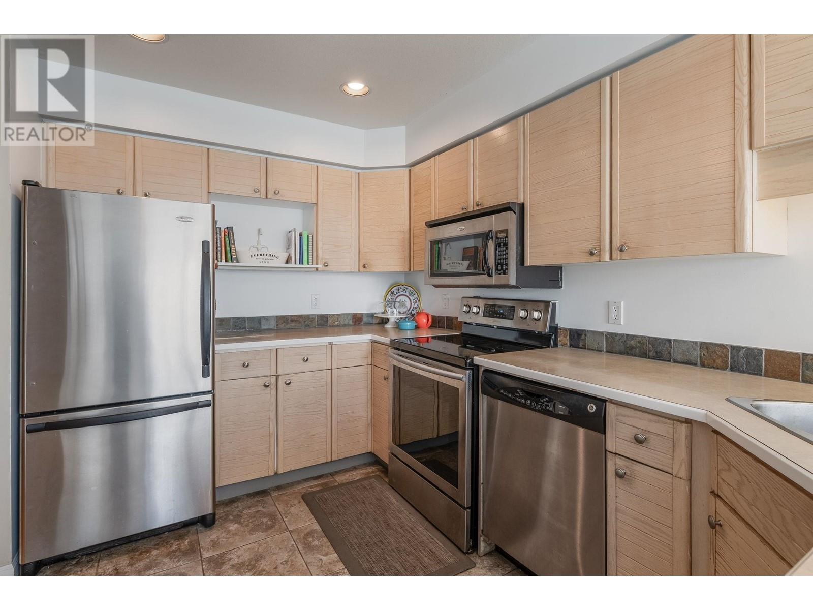 1548 Bowser Avenue, North Vancouver, British Columbia  V7P 2Y3 - Photo 22 - R2826608