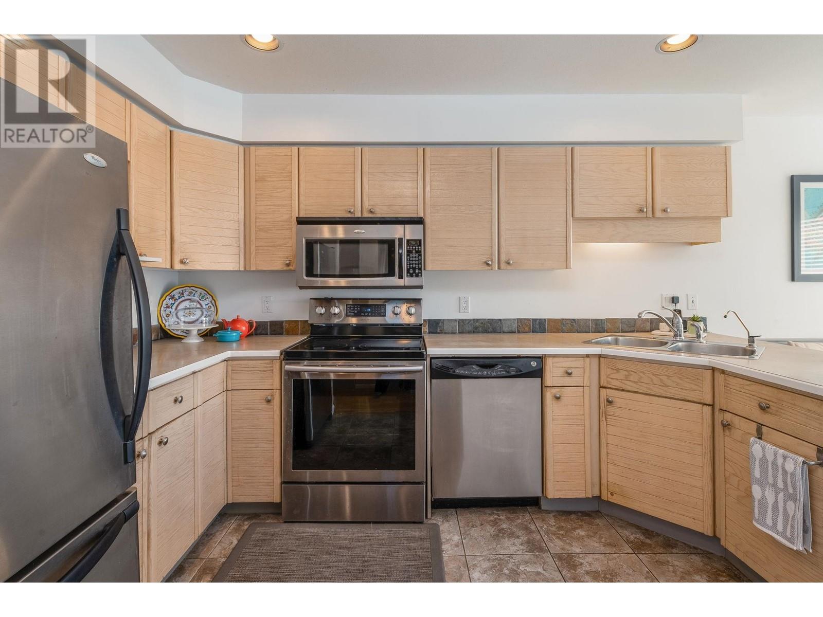1548 Bowser Avenue, North Vancouver, British Columbia  V7P 2Y3 - Photo 23 - R2826608