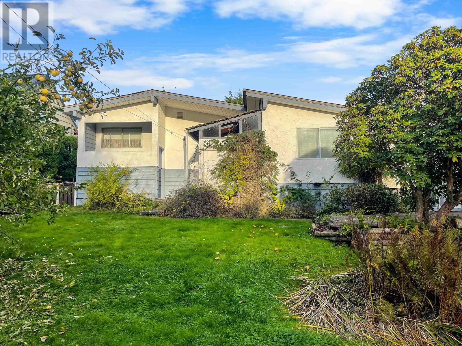 38805 GARIBALDI AVENUE, squamish, British Columbia