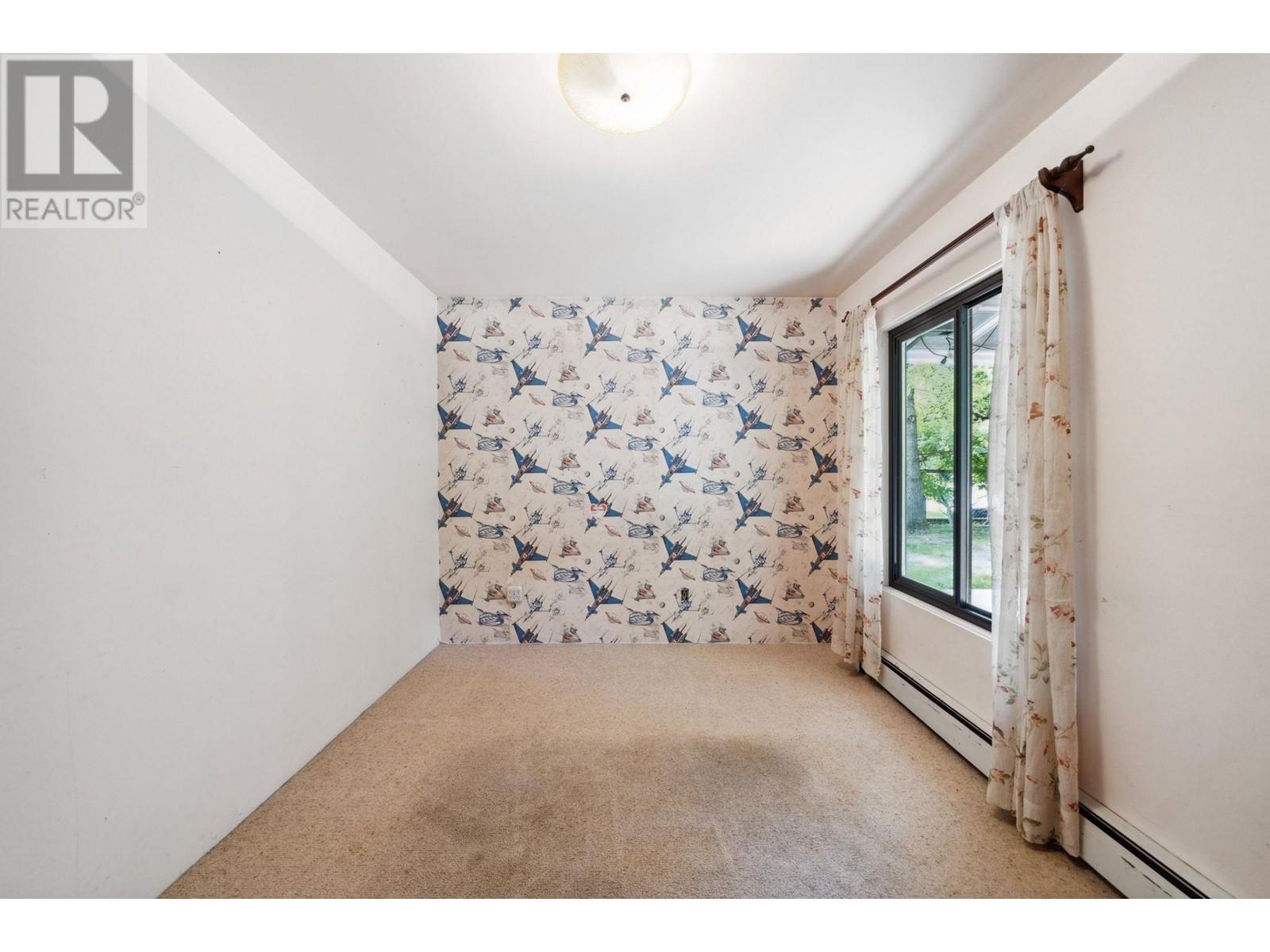 1406 Mcnair Drive, North Vancouver, British Columbia  V7K 1X5 - Photo 17 - R2825093