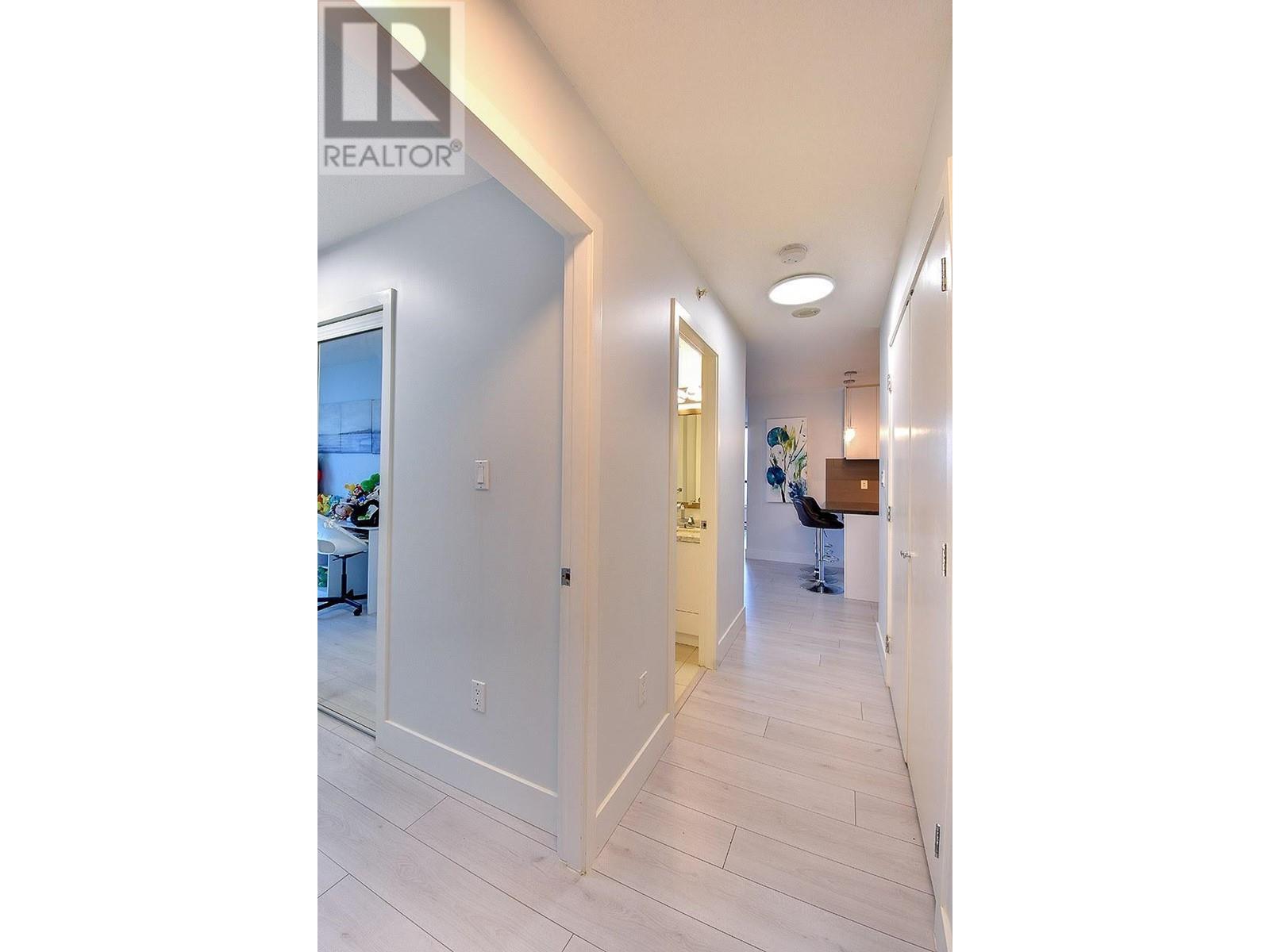 2005 2982 Burlington Drive, Coquitlam, British Columbia  V3B 0B3 - Photo 11 - R2825366