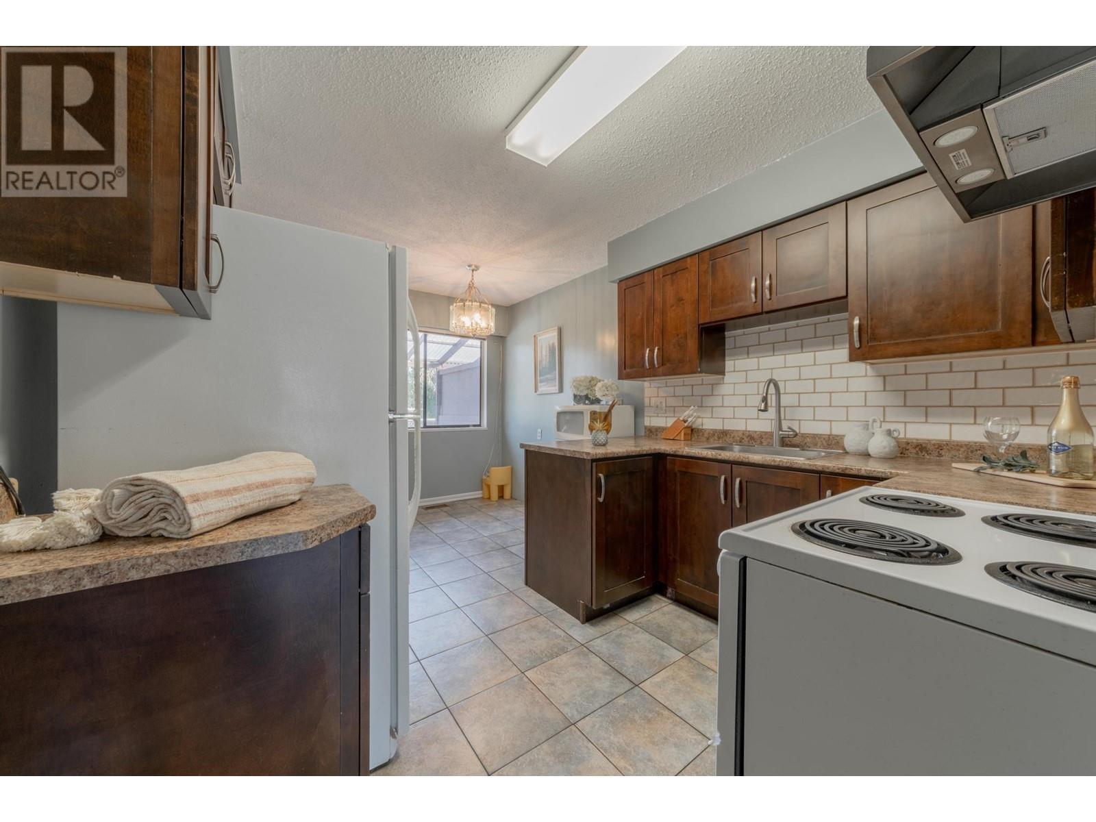 10600 Rosebrook Road, Richmond, British Columbia  V7A 2R7 - Photo 9 - R2822690