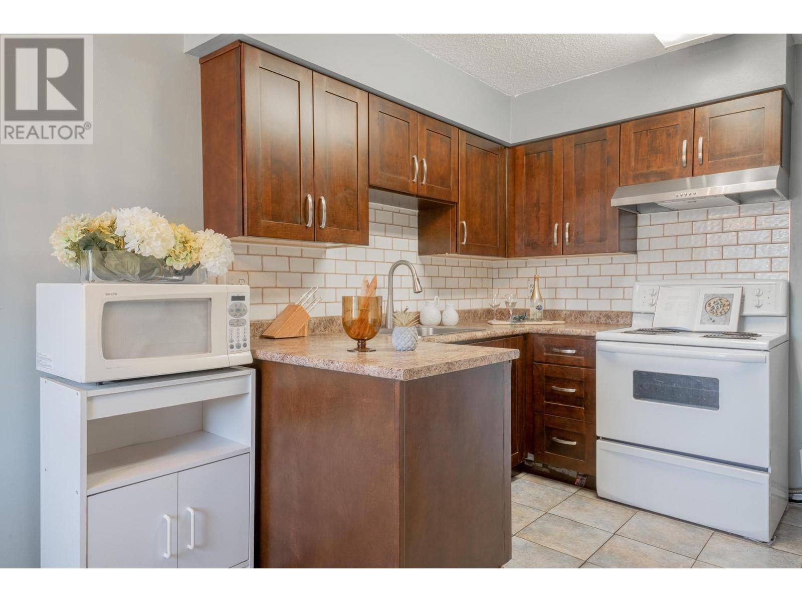 10600 Rosebrook Road, Richmond, British Columbia  V7A 2R7 - Photo 10 - R2822690