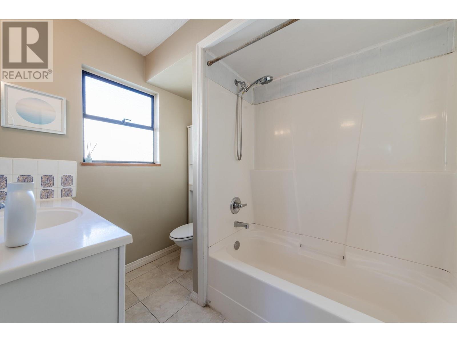 10600 Rosebrook Road, Richmond, British Columbia  V7A 2R7 - Photo 17 - R2822690