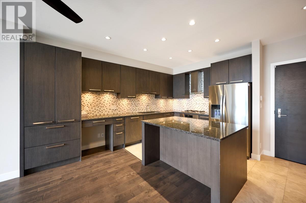 406 4570 Hastings Street, Burnaby, British Columbia  V5C 0E8 - Photo 11 - R2823024