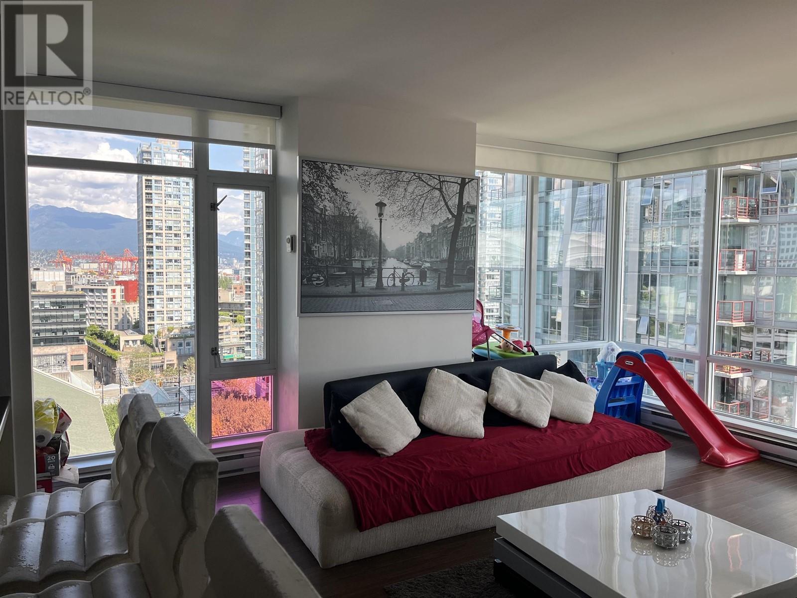 1602 161 W Georgia Street, Vancouver, British Columbia  V6B 0K9 - Photo 3 - R2801110