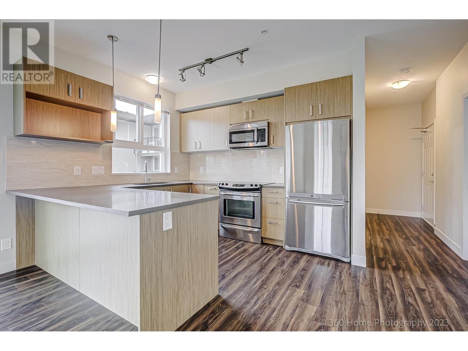 309 12040 222 Street, Maple Ridge, British Columbia  V2X 5W1 - Photo 2 - R2826637