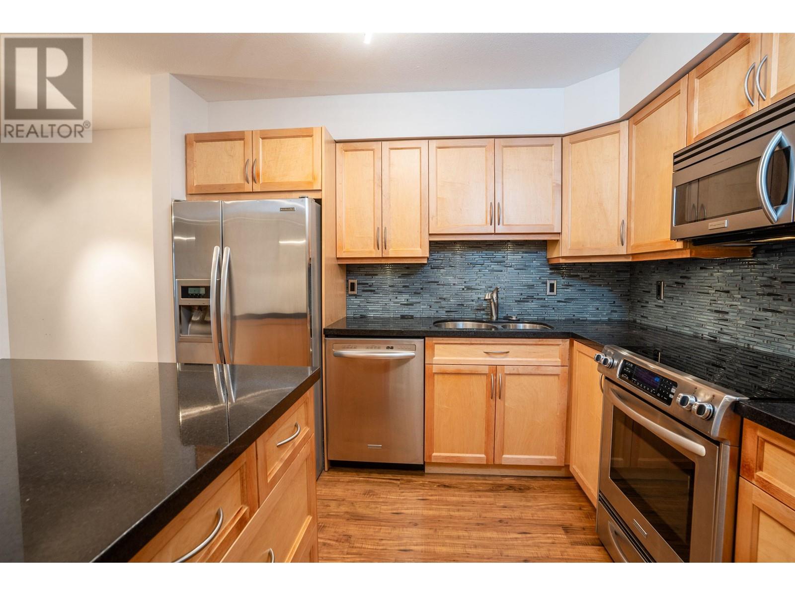 107 5375 Victory Street, Burnaby, British Columbia  V5J 1T2 - Photo 10 - R2823580