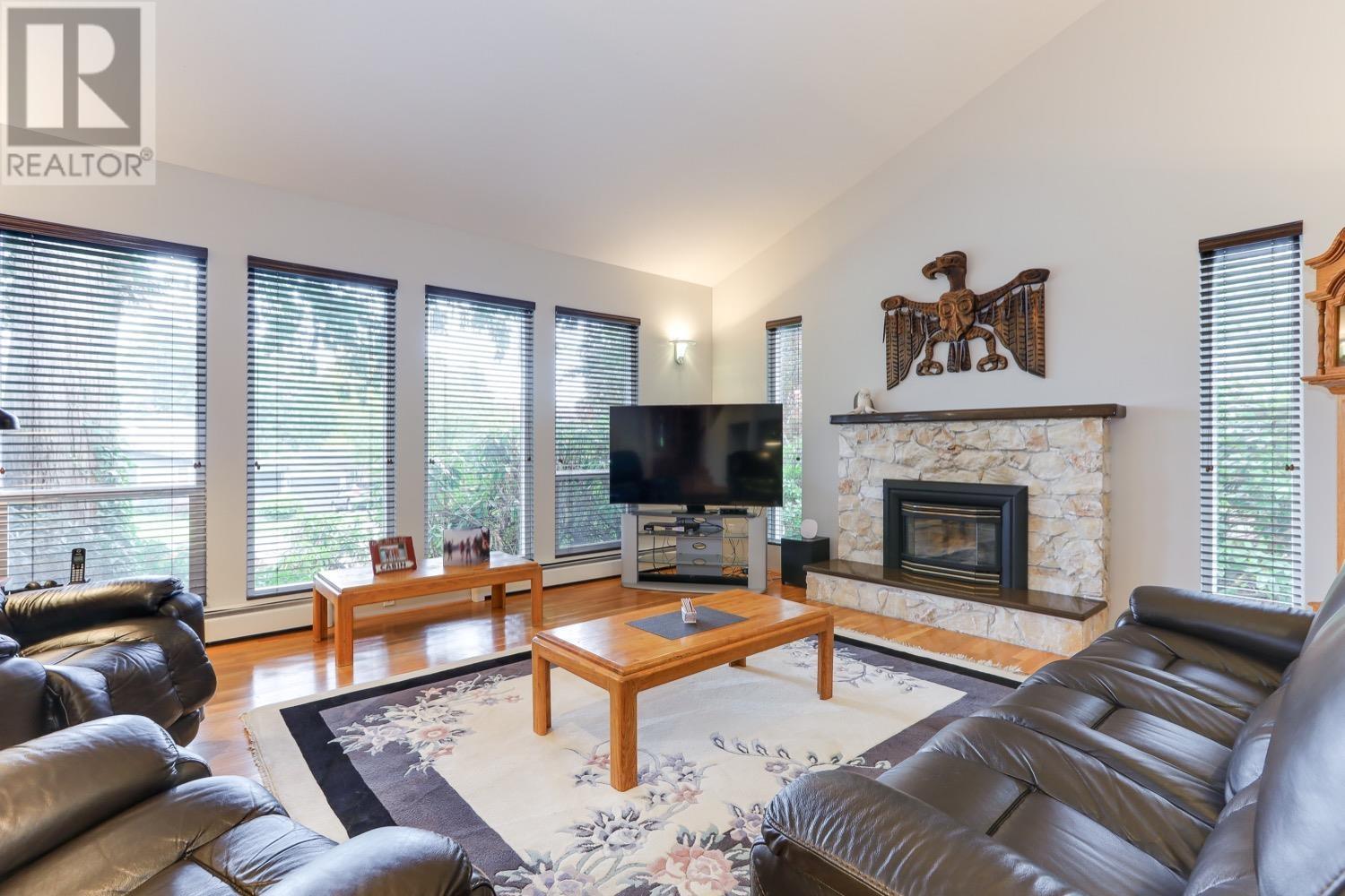 331 53a Street, Delta, British Columbia  V4M 3C7 - Photo 6 - R2826174