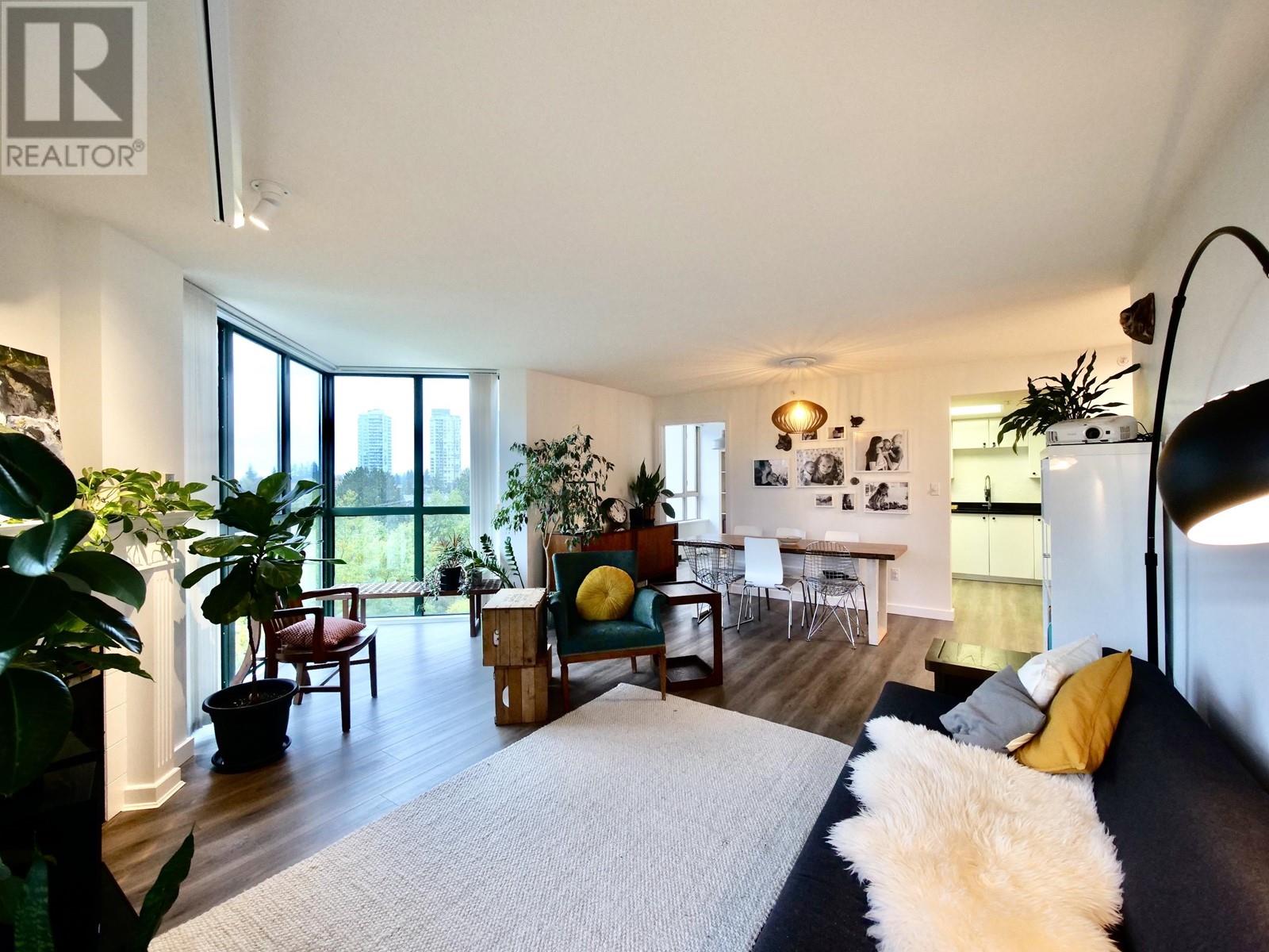 602 1196 Pipeline Road, Coquitlam, British Columbia  V3B 7Z6 - Photo 3 - R2825462