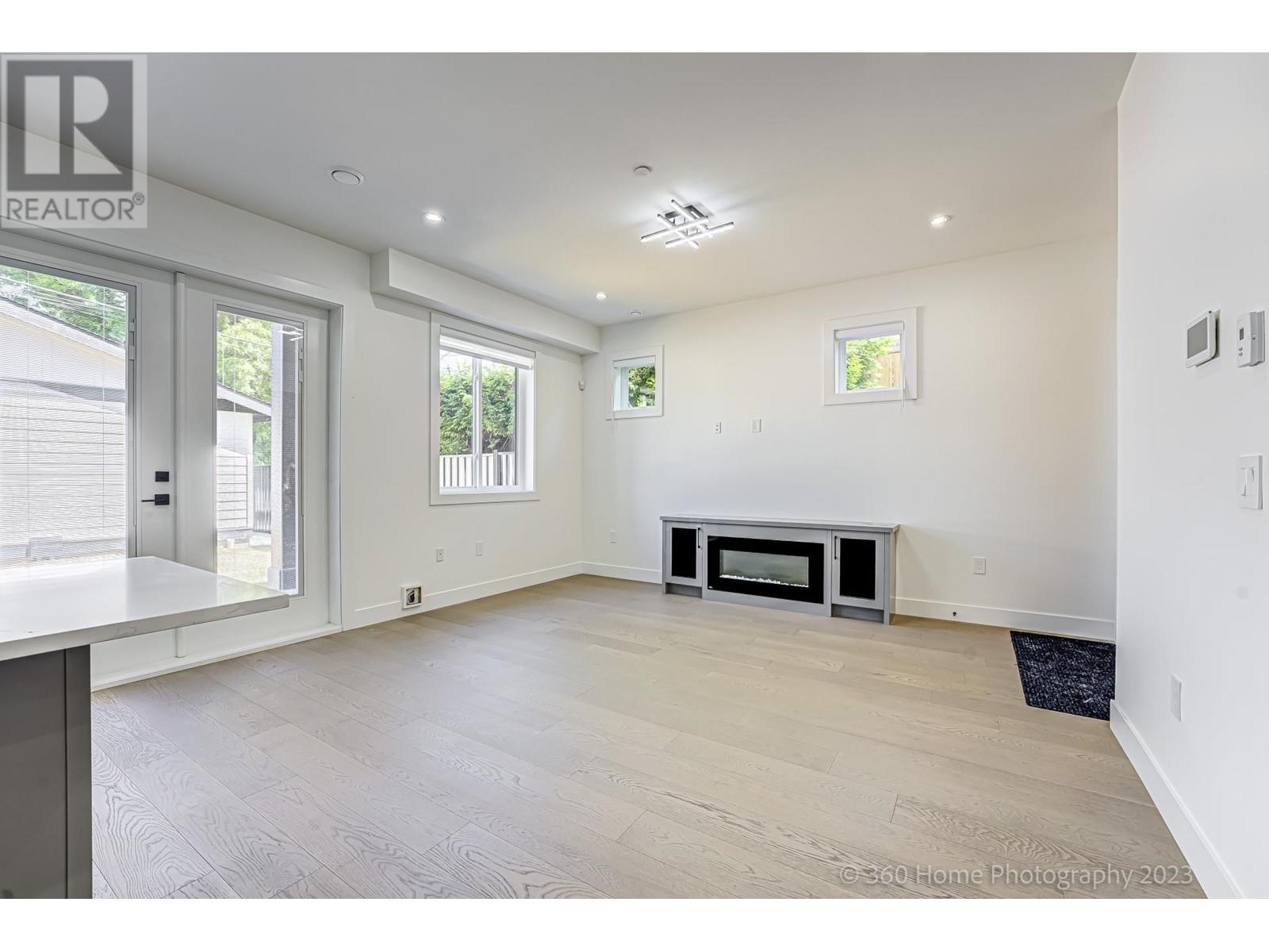 2831 Mcgill Street, Vancouver, British Columbia  V5K 1H7 - Photo 9 - R2789757