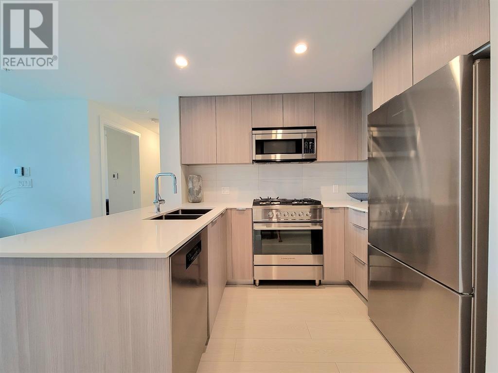 1008 1401 Hunter Street, North Vancouver, British Columbia  V7J 0E2 - Photo 2 - R2826545