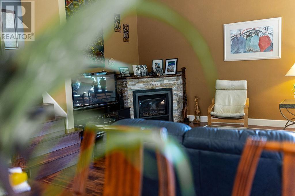 496 Ocean View Drive, Gibsons, British Columbia  V0N 1V5 - Photo 21 - R2826649