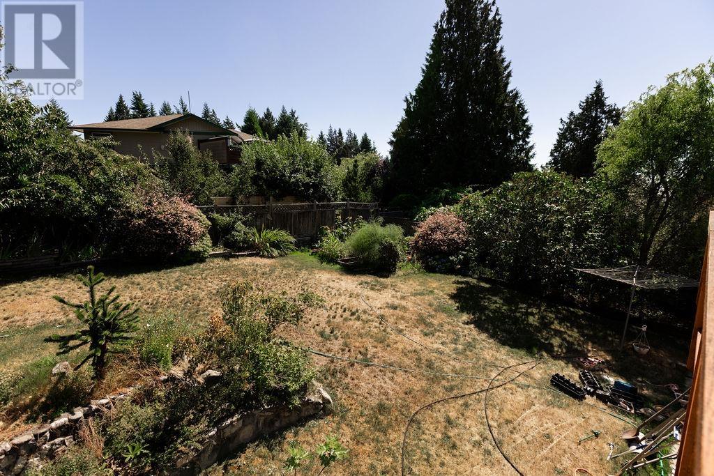 496 Ocean View Drive, Gibsons, British Columbia  V0N 1V5 - Photo 36 - R2826649