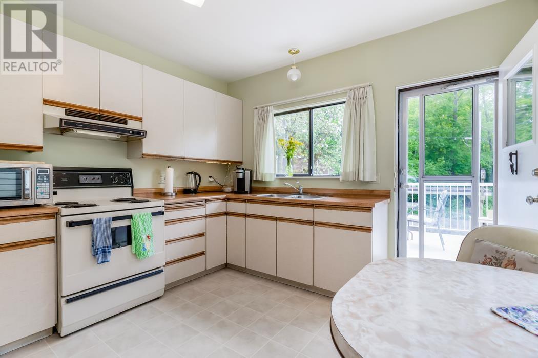 4018 W 21st Avenue, Vancouver, British Columbia  V6S 1H9 - Photo 11 - R2818918