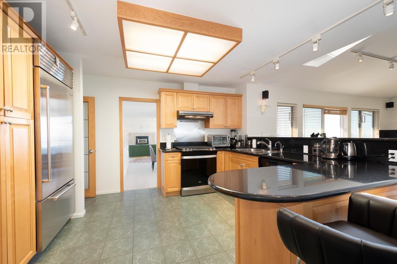 3808 Lonsdale Avenue, North Vancouver, British Columbia  V7N 3K6 - Photo 10 - R2818979