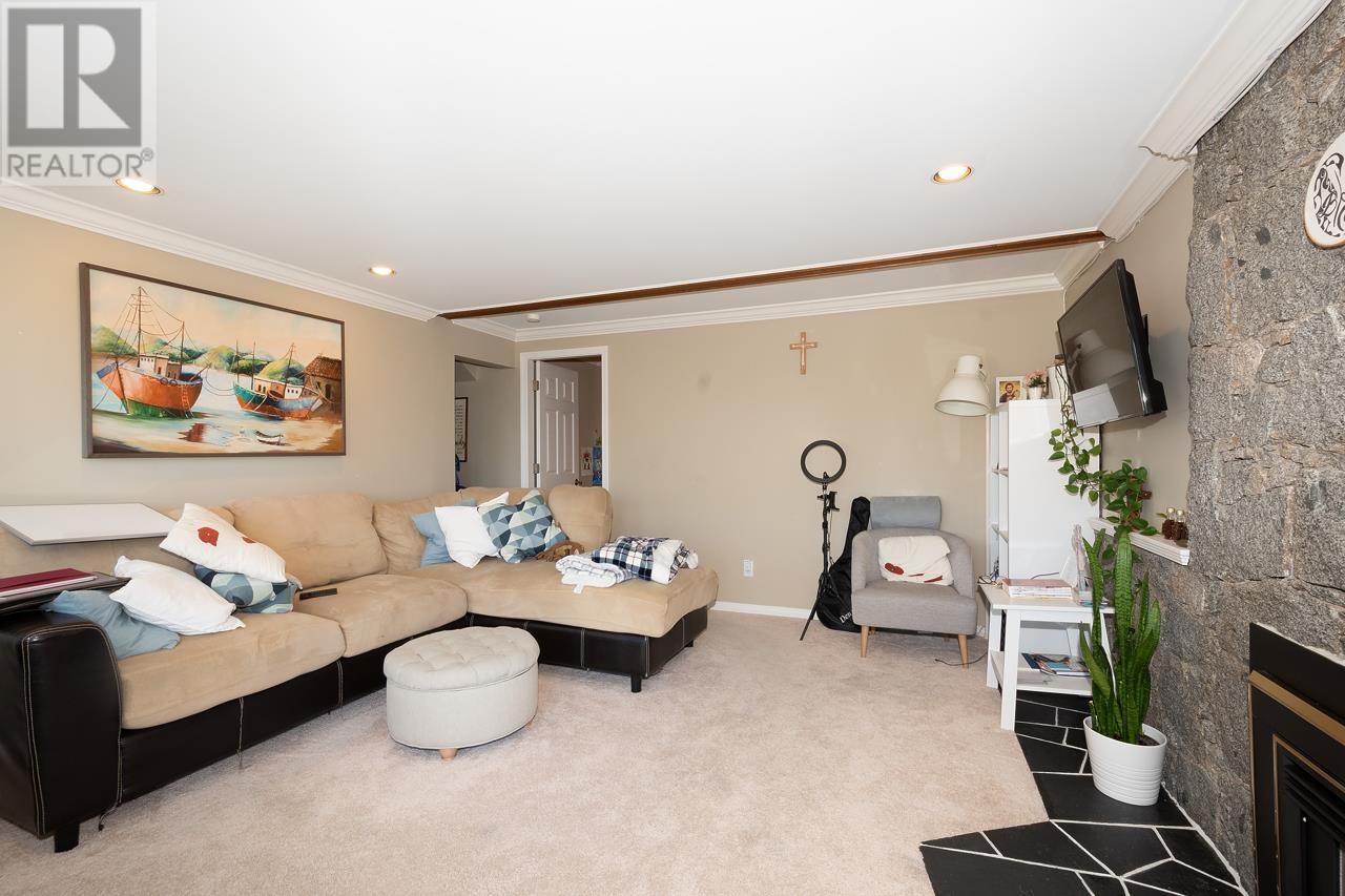 3808 Lonsdale Avenue, North Vancouver, British Columbia  V7N 3K6 - Photo 22 - R2818979