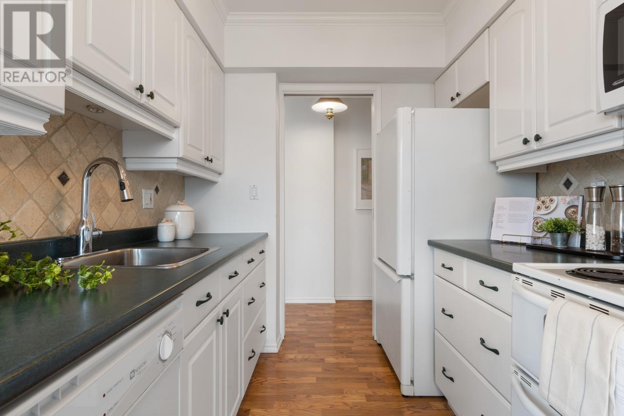1402 2055 Pendrell Street, Vancouver, British Columbia  V6G 1T9 - Photo 17 - R2826653