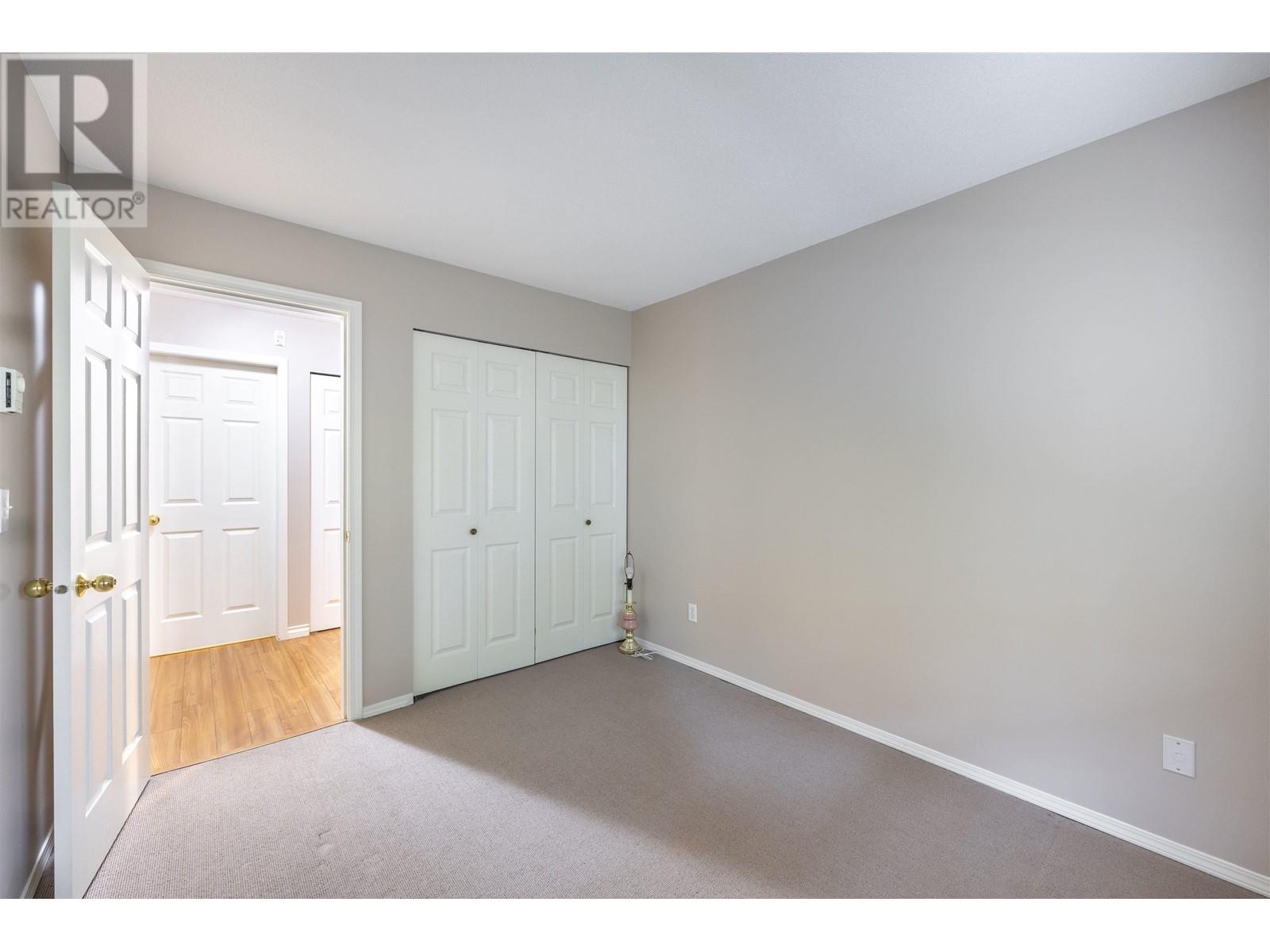 207 7231 Antrim Avenue, Burnaby, British Columbia  V5J 5H5 - Photo 9 - R2825279