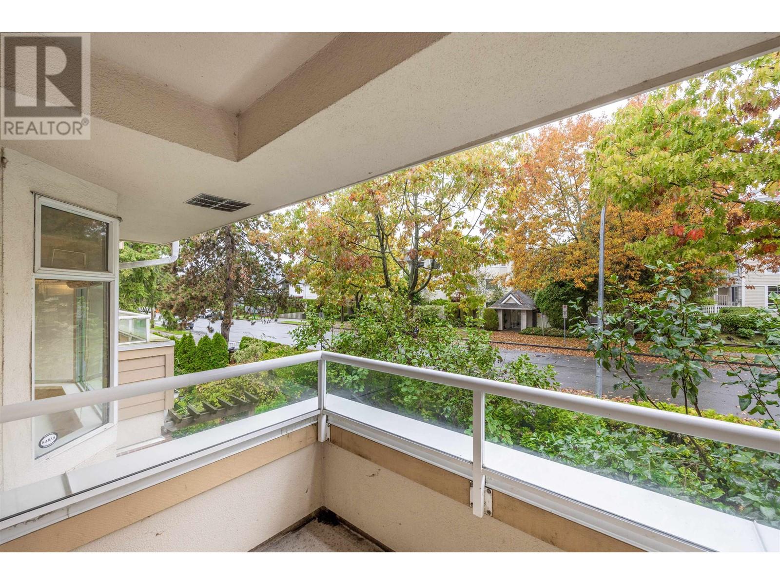 207 7231 Antrim Avenue, Burnaby, British Columbia  V5J 5H5 - Photo 16 - R2825279