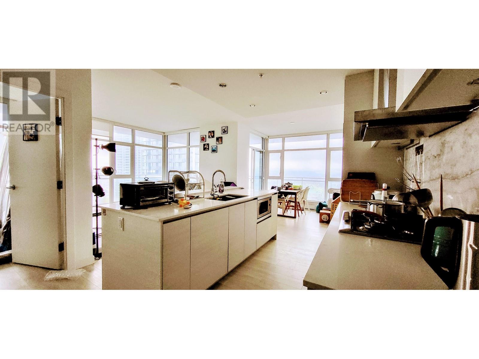 2808 4670 Assembly Way, Burnaby, British Columbia  V5H 0H3 - Photo 3 - R2826248