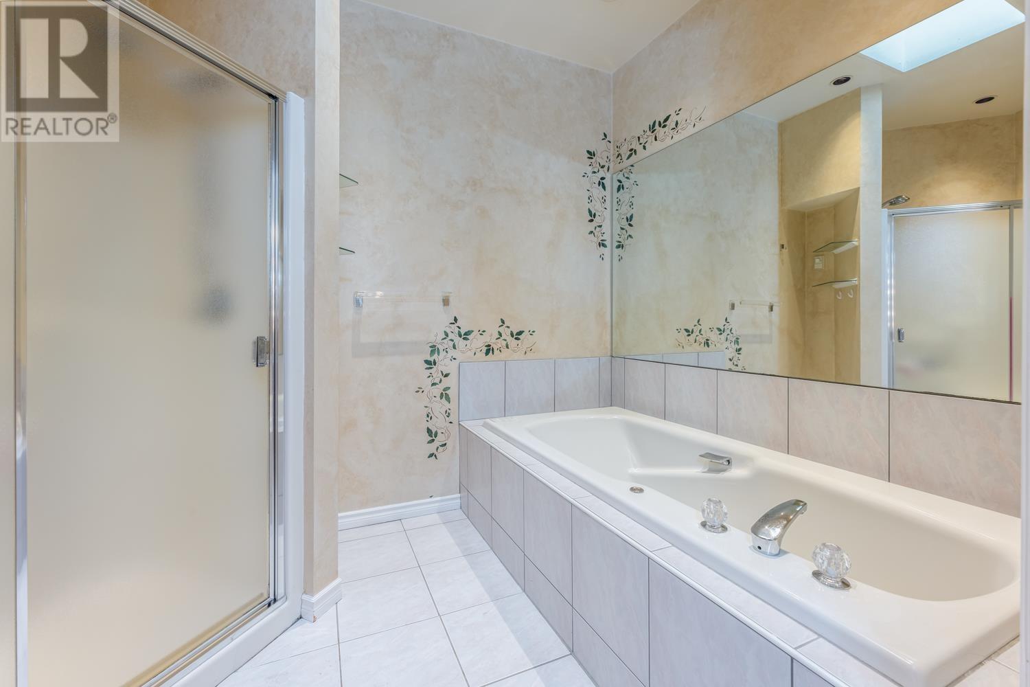 350 Kelvin Grove Way, Lions Bay, British Columbia  V0N 2E0 - Photo 10 - R2825686