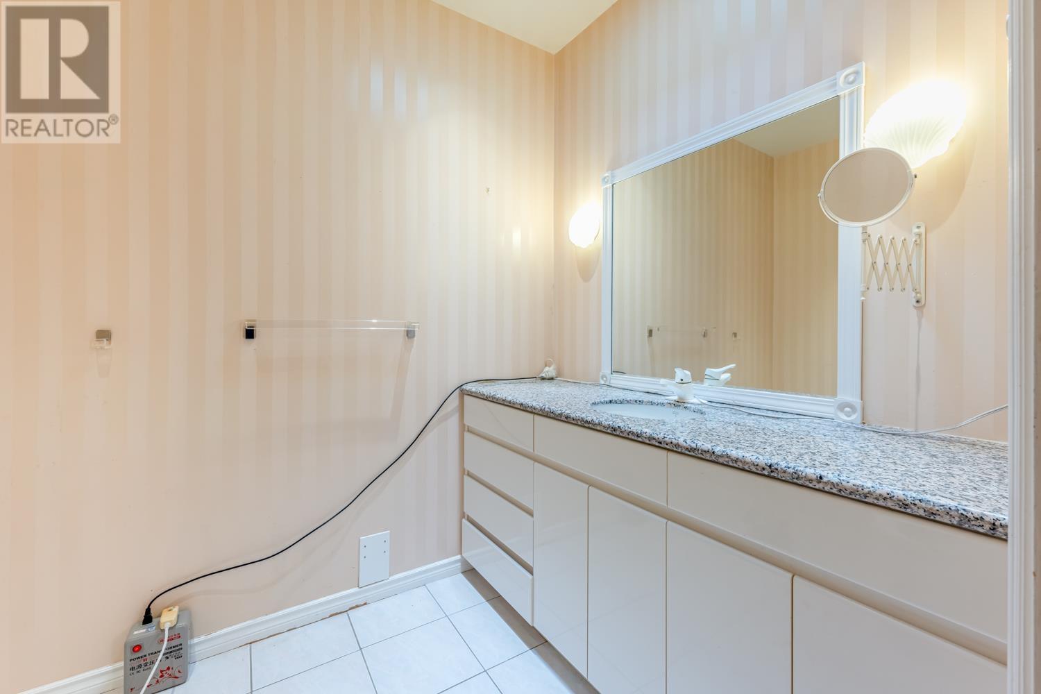 350 Kelvin Grove Way, Lions Bay, British Columbia  V0N 2E0 - Photo 11 - R2825686