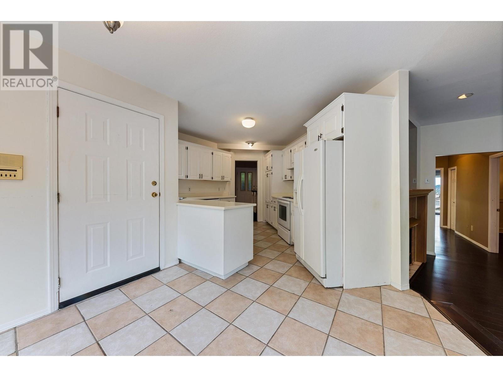 2249 Monashee Court, Coquitlam, British Columbia  V3K 6P7 - Photo 27 - R2825540