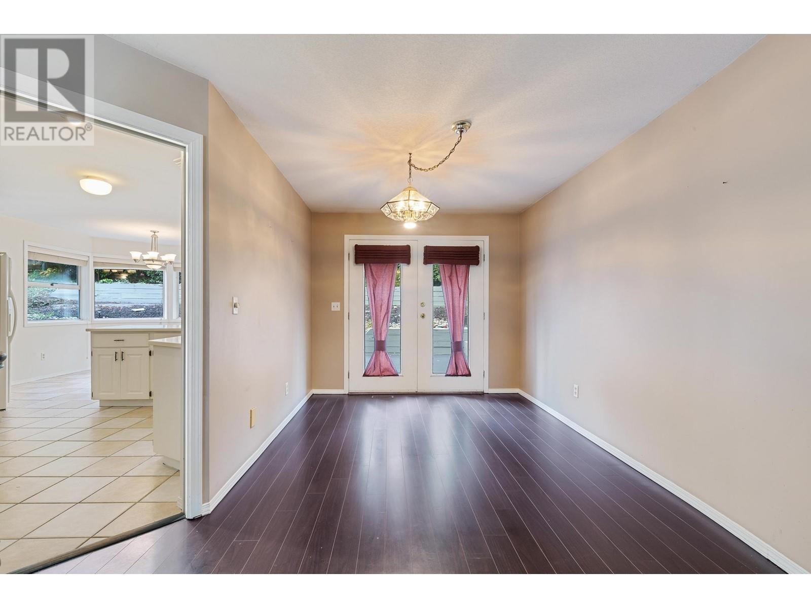 2249 Monashee Court, Coquitlam, British Columbia  V3K 6P7 - Photo 28 - R2825540