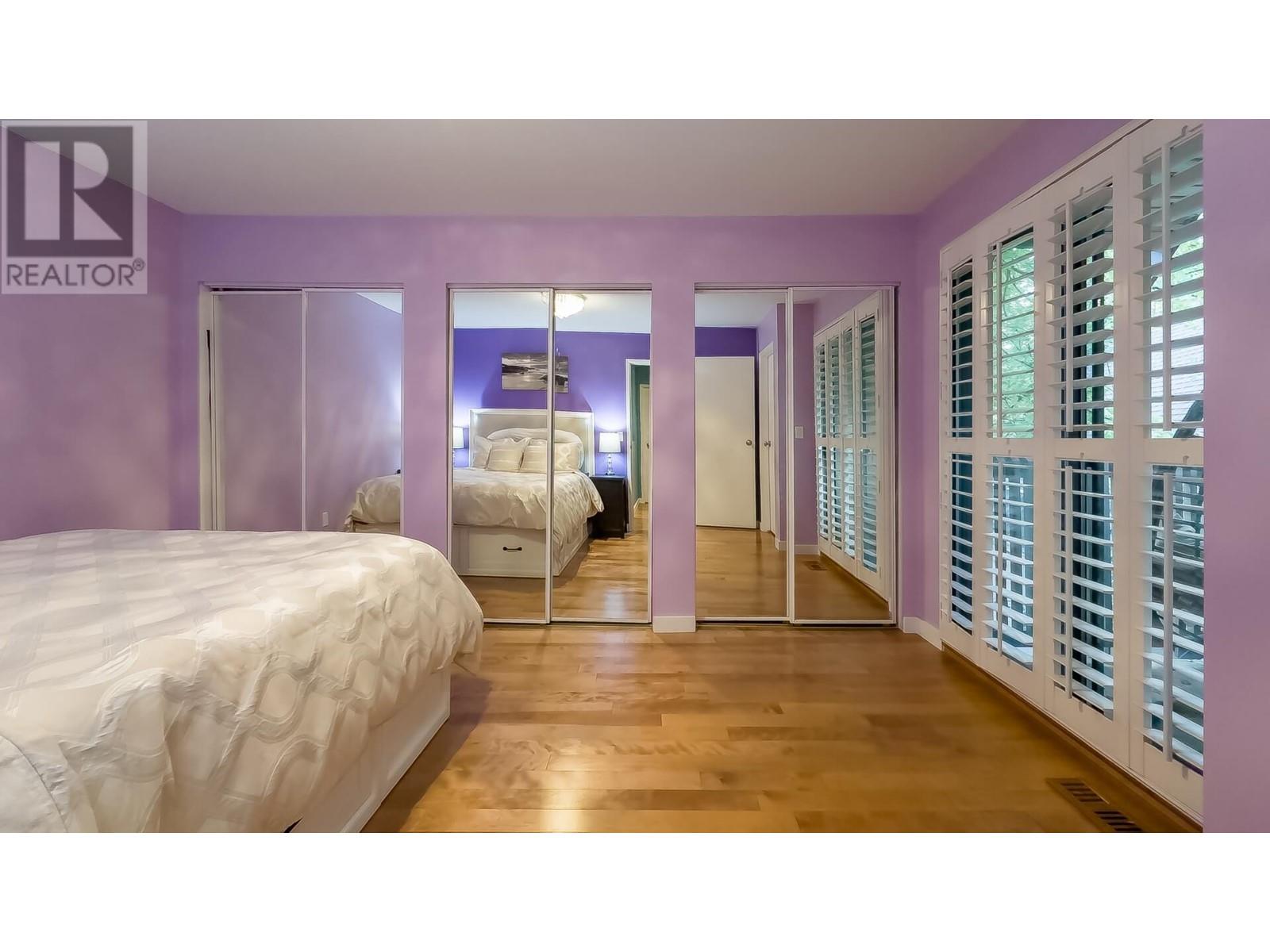 8531 Woodtrail Place, Burnaby, British Columbia  V5A 4A9 - Photo 23 - R2825002