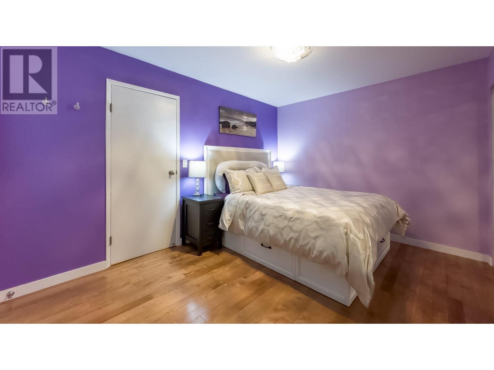 8531 Woodtrail Place, Burnaby, British Columbia  V5A 4A9 - Photo 24 - R2825002