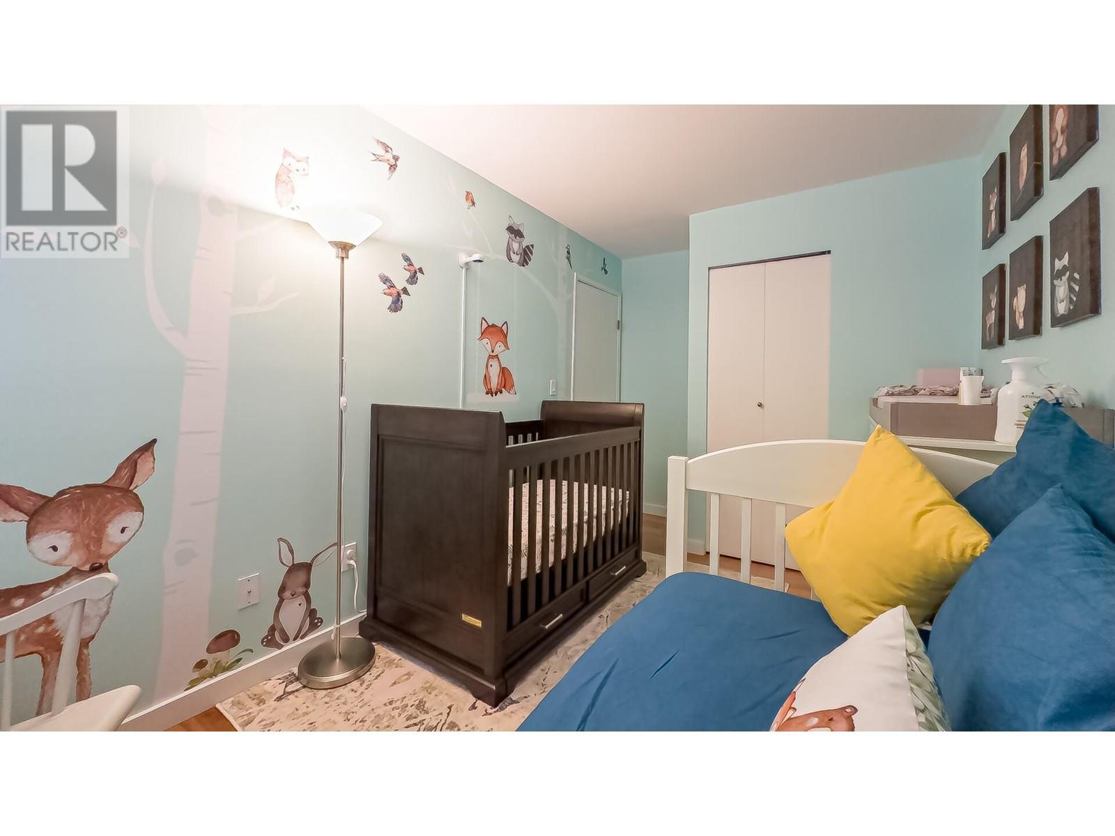 8531 Woodtrail Place, Burnaby, British Columbia  V5A 4A9 - Photo 27 - R2825002