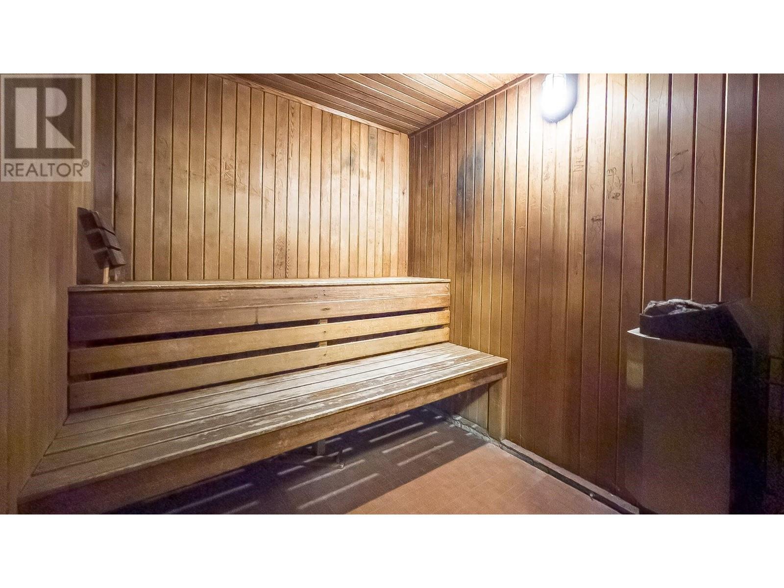 8531 Woodtrail Place, Burnaby, British Columbia  V5A 4A9 - Photo 35 - R2825002