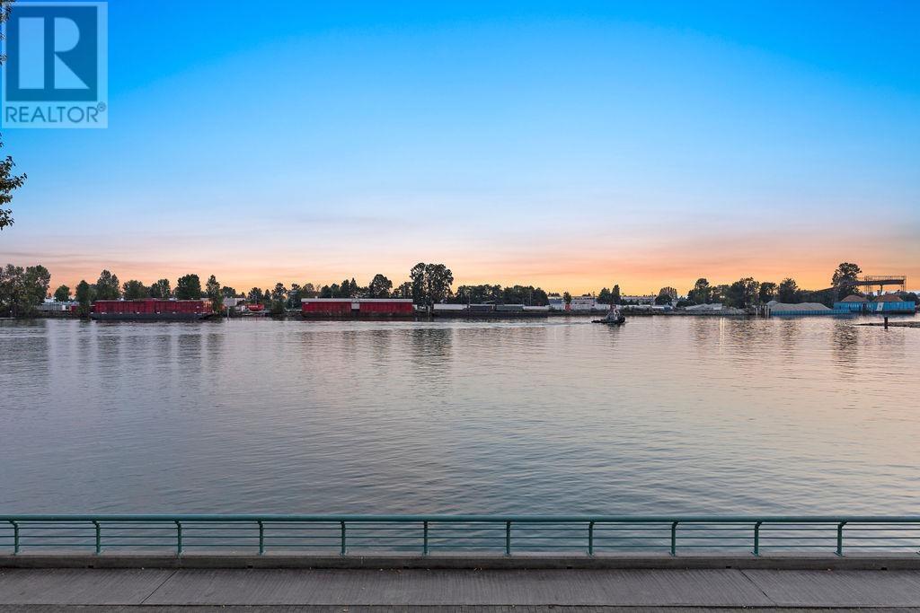 210 2020 Se Kent Avenue, Vancouver, British Columbia  V5P 4X1 - Photo 24 - R2819614