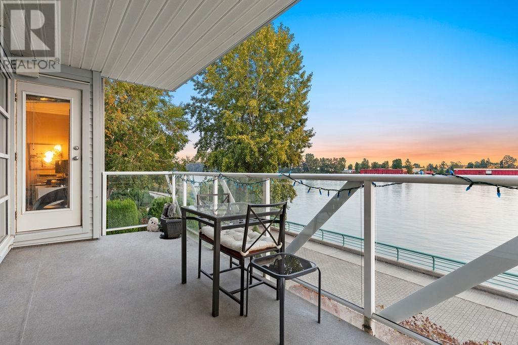 210 2020 Se Kent Avenue, Vancouver, British Columbia  V5P 4X1 - Photo 22 - R2819614