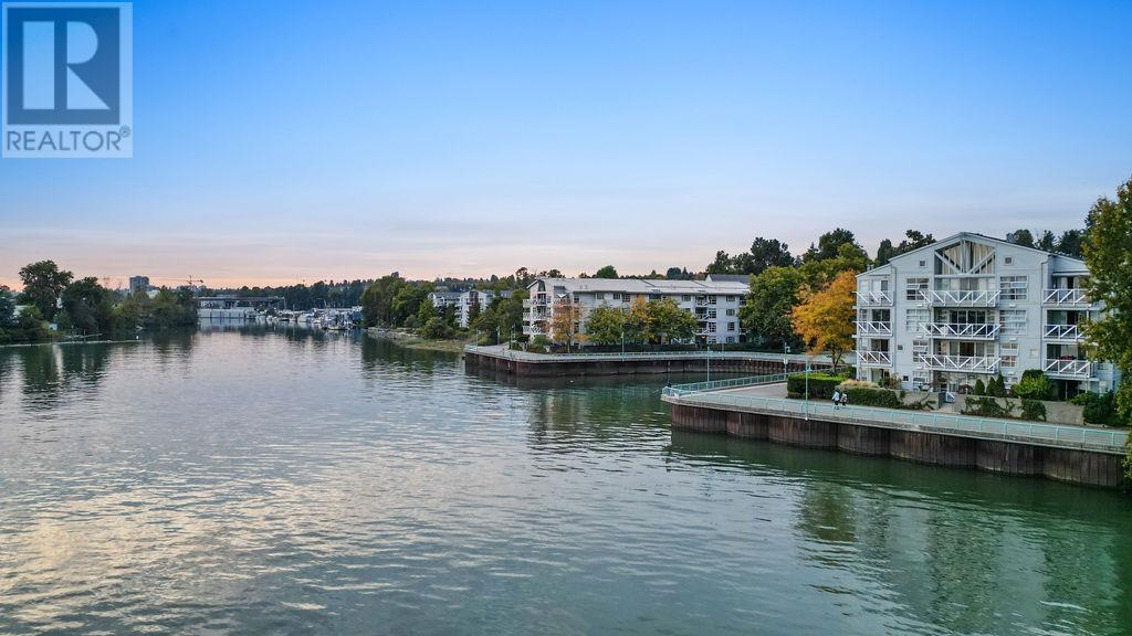 210 2020 Se Kent Avenue, Vancouver, British Columbia  V5P 4X1 - Photo 21 - R2819614