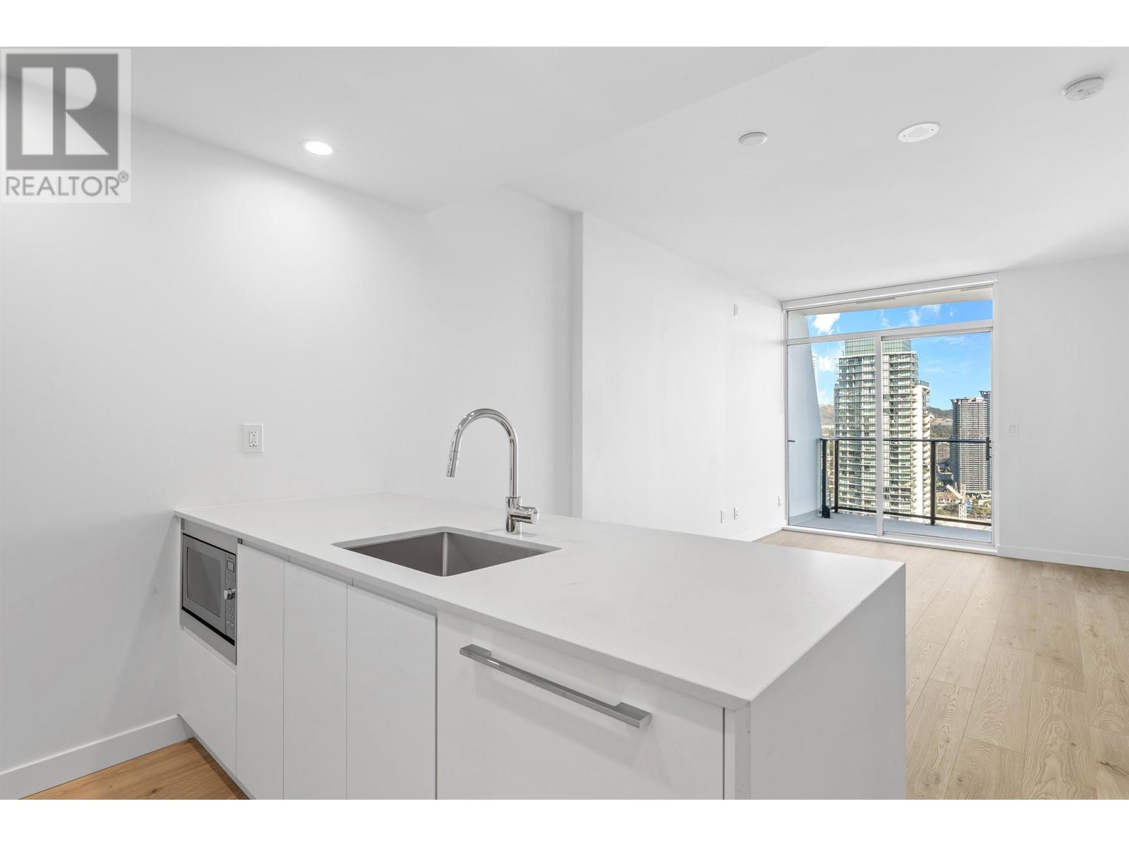3707 2181 Madison Avenue, Burnaby, British Columbia  V5C 0N4 - Photo 2 - R2821415