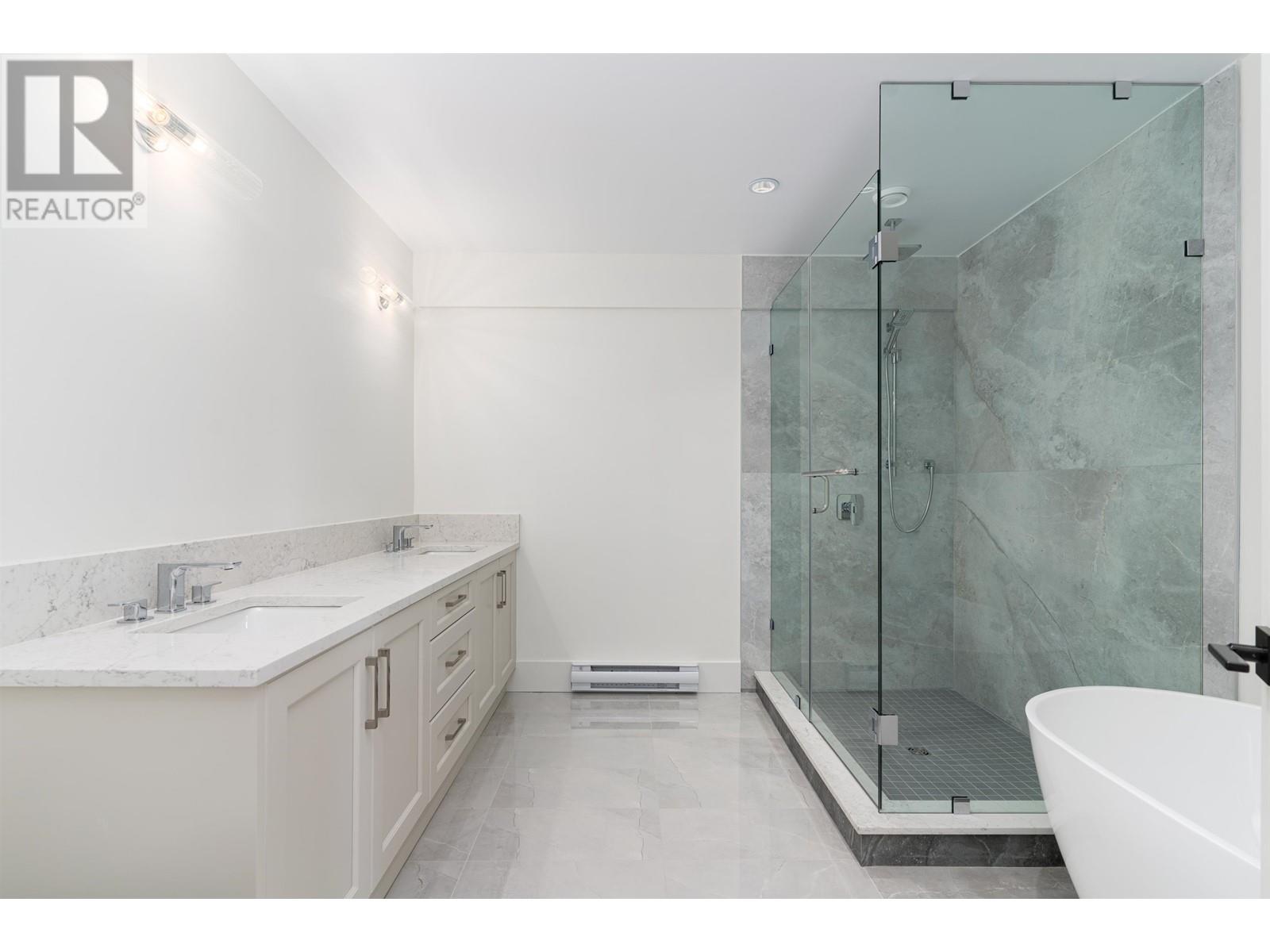 1138 Eyremount Drive, West Vancouver, British Columbia  V7S 2C5 - Photo 25 - R2824376