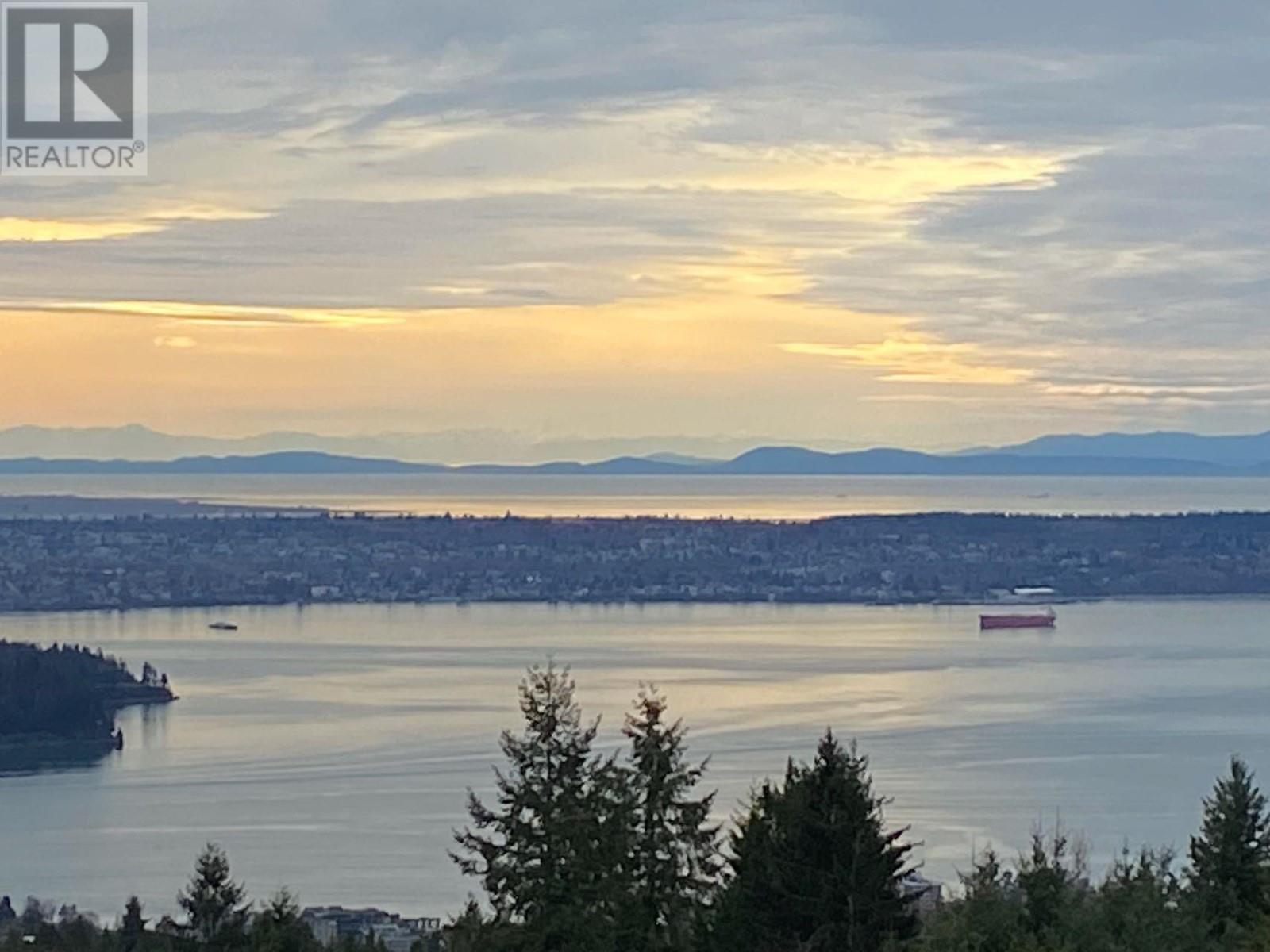 1138 EYREMOUNT DRIVE, west vancouver, British Columbia