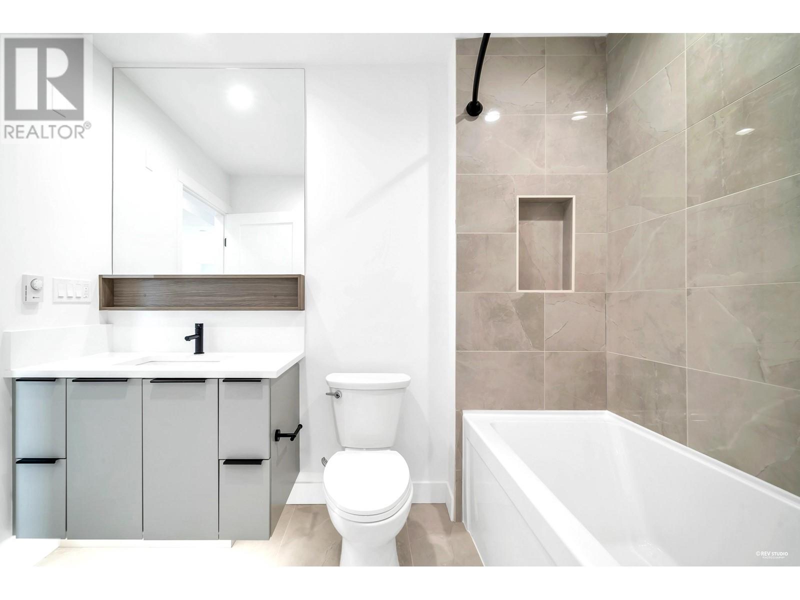 205 2408 Grant Street, Vancouver, British Columbia  V5K 3G4 - Photo 17 - R2826195