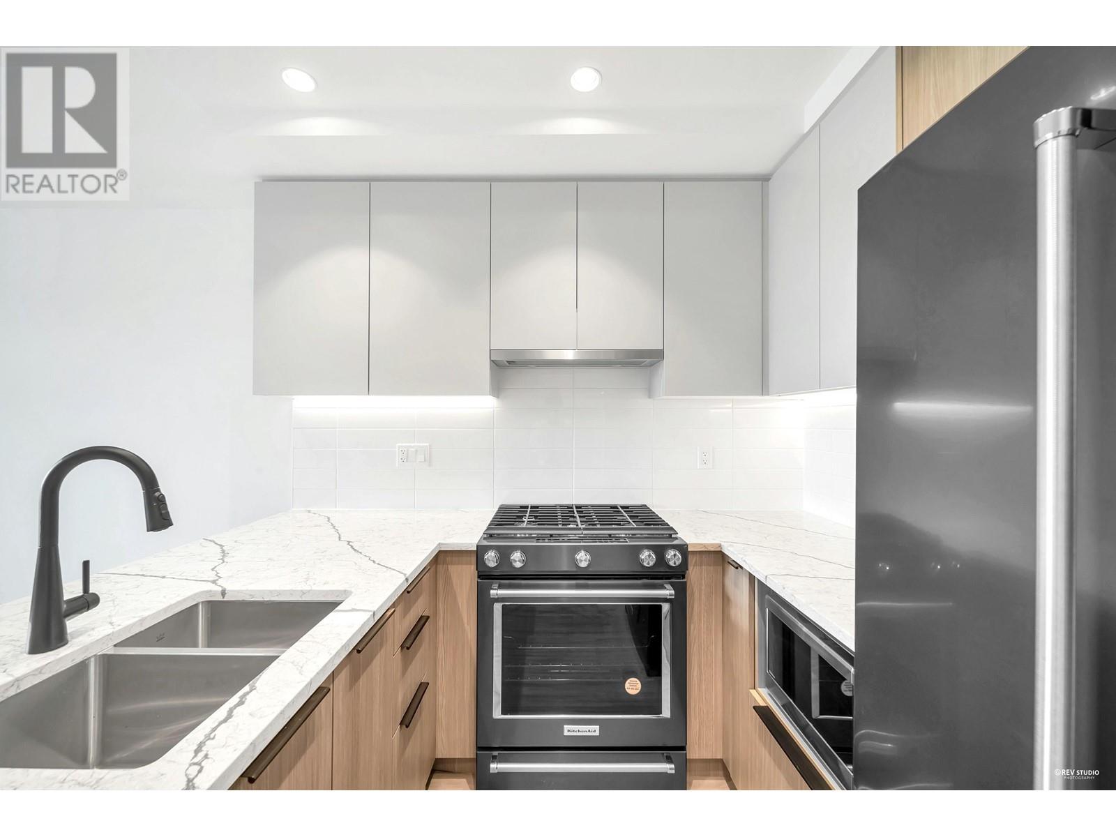 205 2408 Grant Street, Vancouver, British Columbia  V5K 3G4 - Photo 4 - R2826195