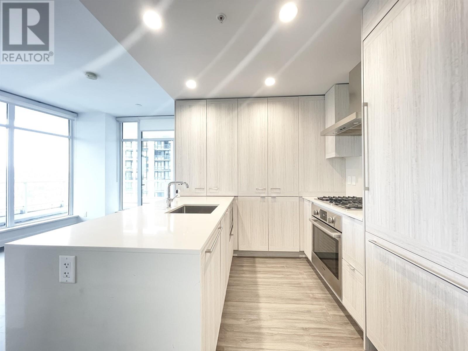 1601 2311 BETA AVENUE, burnaby, British Columbia