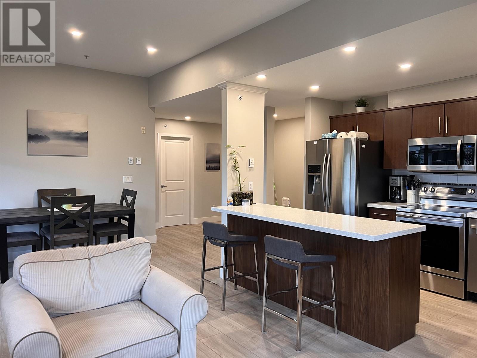 417 12248 224 Street, Maple Ridge, British Columbia  V2X 8W6 - Photo 4 - R2823799